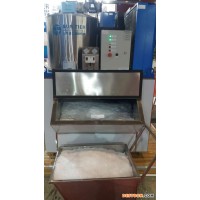 【鄭州片冰機(jī)價(jià)格報(bào)價(jià)_鄭州片冰機(jī)價(jià)格批發(fā)_鄭州片冰機(jī)價(jià)格廠家】