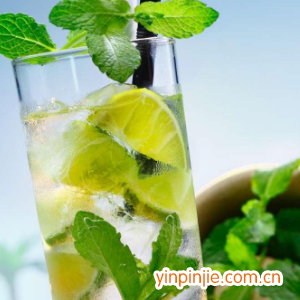 綠豆苗時(shí)尚飲品