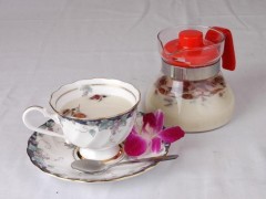 多佐茶飲奶茶 小小的店有大大的夢想