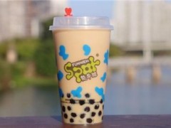 加盟放牛斑奶茶會(huì)受到許多大學(xué)創(chuàng)業(yè)者的喜愛(ài)呢