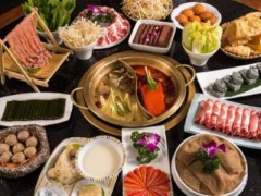 老友坊市井火鍋非常值得加盟！以人為本，服務(wù)于人！