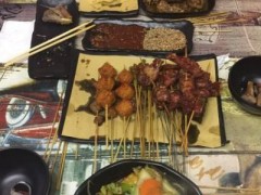 蒼蠅胡同好吃沒商量，值得加盟！健康美食的燒烤盛宴！
