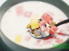 椰肆加盟費(fèi)多少？合肥椰肆奶茶加盟好不好？