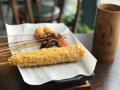 簡(jiǎn)單炸貨鋪總店在哪？選址對(duì)創(chuàng)業(yè)影響大嗎？