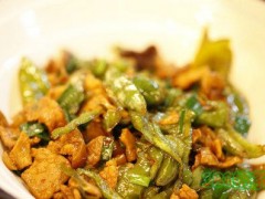 良倉(cāng)蓋碼飯加盟賺錢(qián)嗎？良倉(cāng)蓋碼飯加盟好不好？