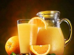 小本創(chuàng)業(yè)好項(xiàng)目 為什么選擇加盟嶼藍(lán)灣奶茶？