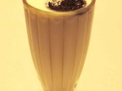 夢(mèng)幻雪奶茶店的宣傳單怎么發(fā)才能被更多的消費(fèi)者關(guān)注？