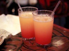 開飲品店一個(gè)月能賺多少錢