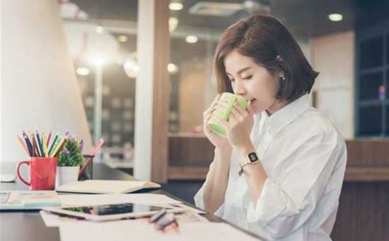 專家：聞聞咖啡就能提起精神