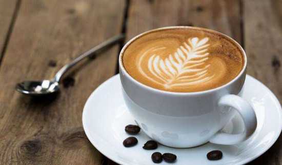 想用咖啡減肥的注意：下午三點(diǎn)后別再喝
