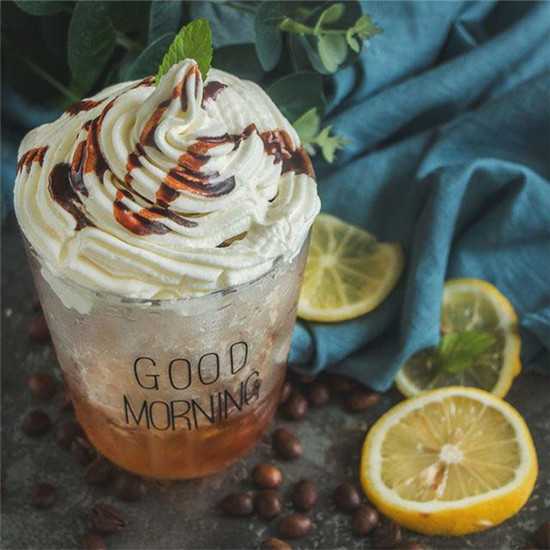 咖啡星冰樂，冰爽顏值又高，也完全不比星巴克的差！