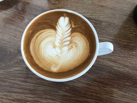 研究顯示：飲酒和吸煙比咖啡更容易導(dǎo)致失眠