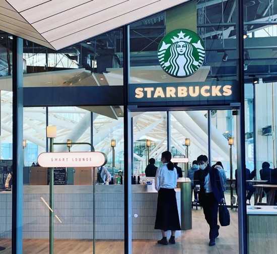 星巴克首家付費辦公咖啡廳來了，WeWork們瑟瑟發(fā)抖