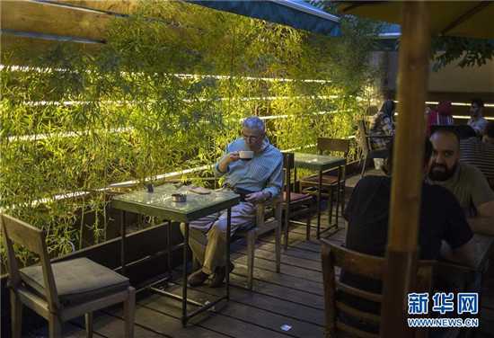 伊朗咖啡館恢復營業(yè)