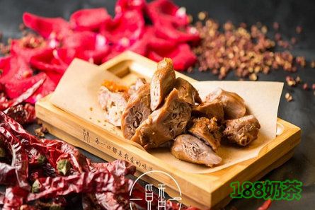 覓香老成都串串香加盟嗎？覓香老成都串串加盟費【表】