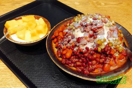 臺(tái)北瘋豆甜品加盟