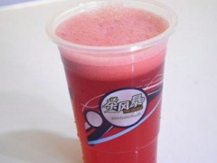 如何樹立茶風暴奶茶加盟店在消費者心中的品牌形象？