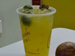 網(wǎng)紅奶茶店都有哪些共同之處？【茶道夫奶茶加盟】