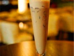 保定市開奶茶店需要多少錢？奶茶加盟哪個品牌好一點？