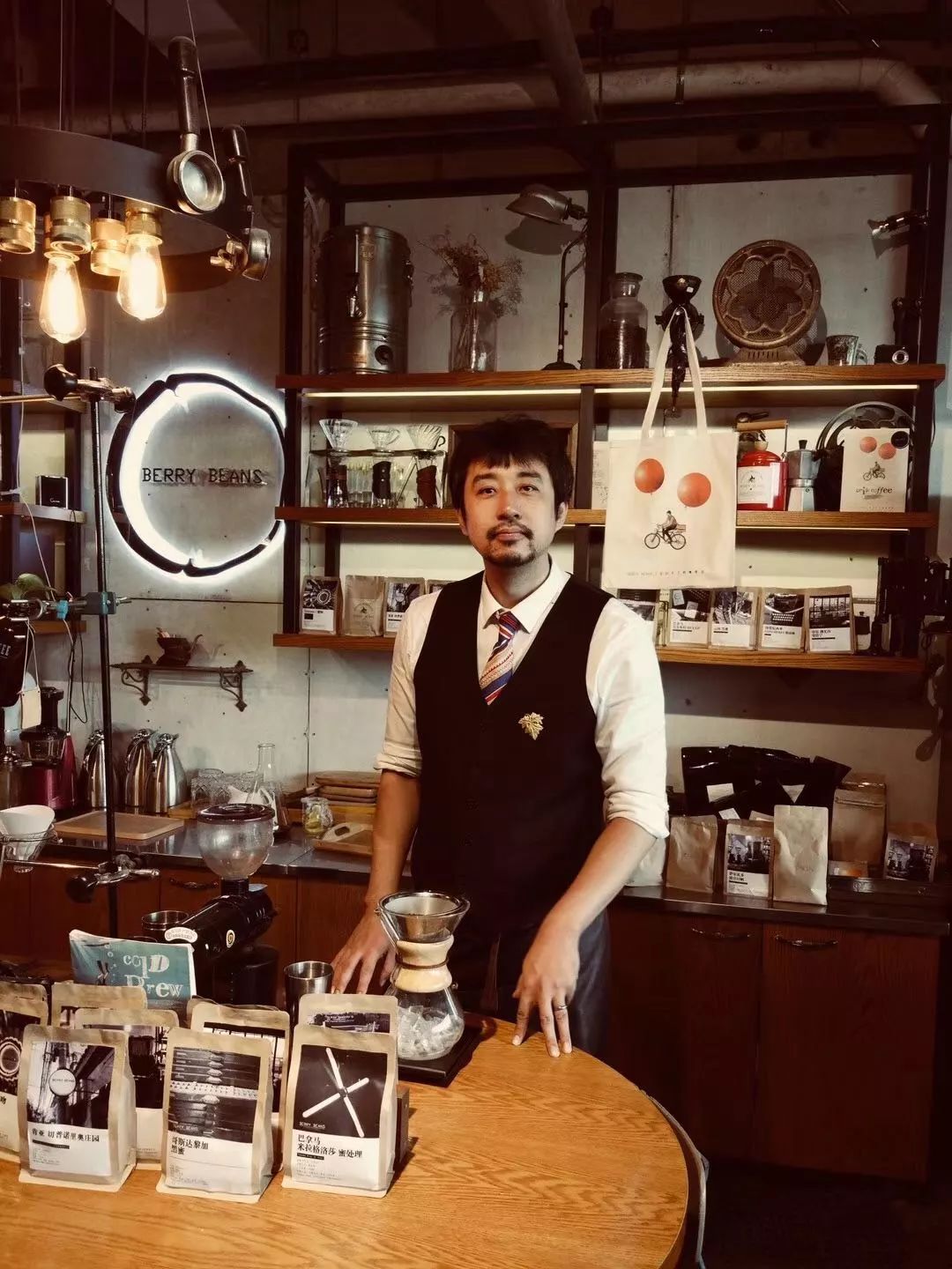 https://image.ipaiban.com/upload-ueditor-image-20191112-1573552175667029567.jpg