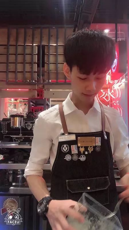 https://image.ipaiban.com/upload-ueditor-image-20191010-1570693614772005346.jpg