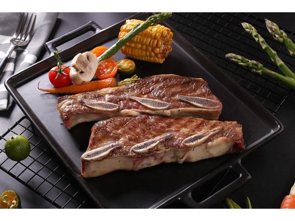 秀玉紅茶坊店加盟費用，  萬就能找到對的路線