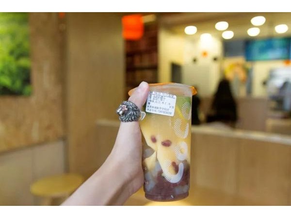 coco奶茶加盟賺錢嗎？月賺萬的實(shí)力品牌是你賺錢好棒手