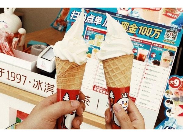 蜜雪冰城北京蜜雪冰城鋪加盟費(fèi)多少？價(jià)格表出爐，北京開店便宜萬！