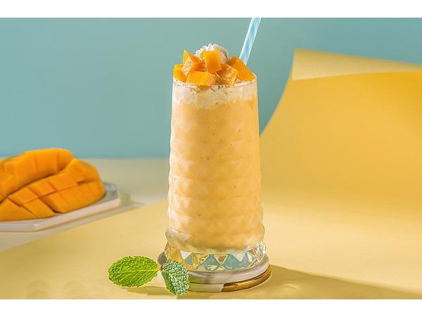 新作之茶店加盟費(fèi)多少，在廣東加盟這個(gè)茶飲品牌只需 .  萬(wàn)元