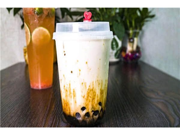 逅座十二茶店加盟需要多少，這預(yù)算擊中百萬人的心