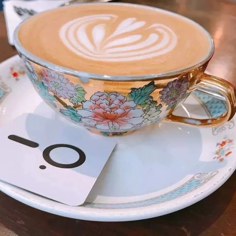 用中式茶杯喝咖啡是什么體驗？
