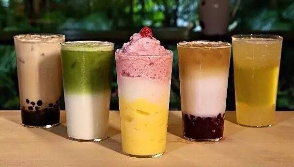 臺灣手搖飲品是如何席卷大陸的（附臺灣奶茶業(yè)各類數(shù)據(jù)）