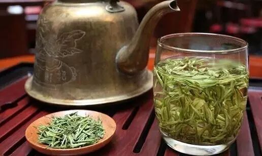 隔夜茶沒(méi)你想得那么可怕，要理性對(duì)待