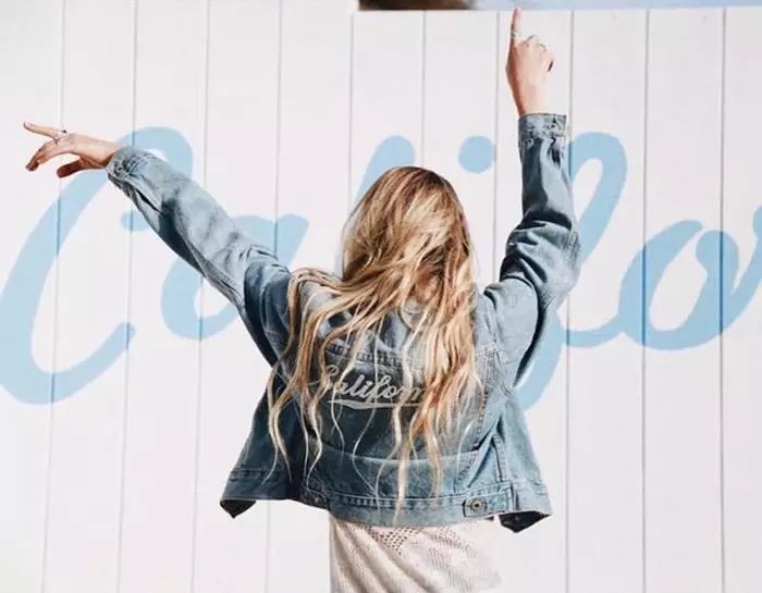 廣告促銷語太難寫？ 看看牛人怎么玩的