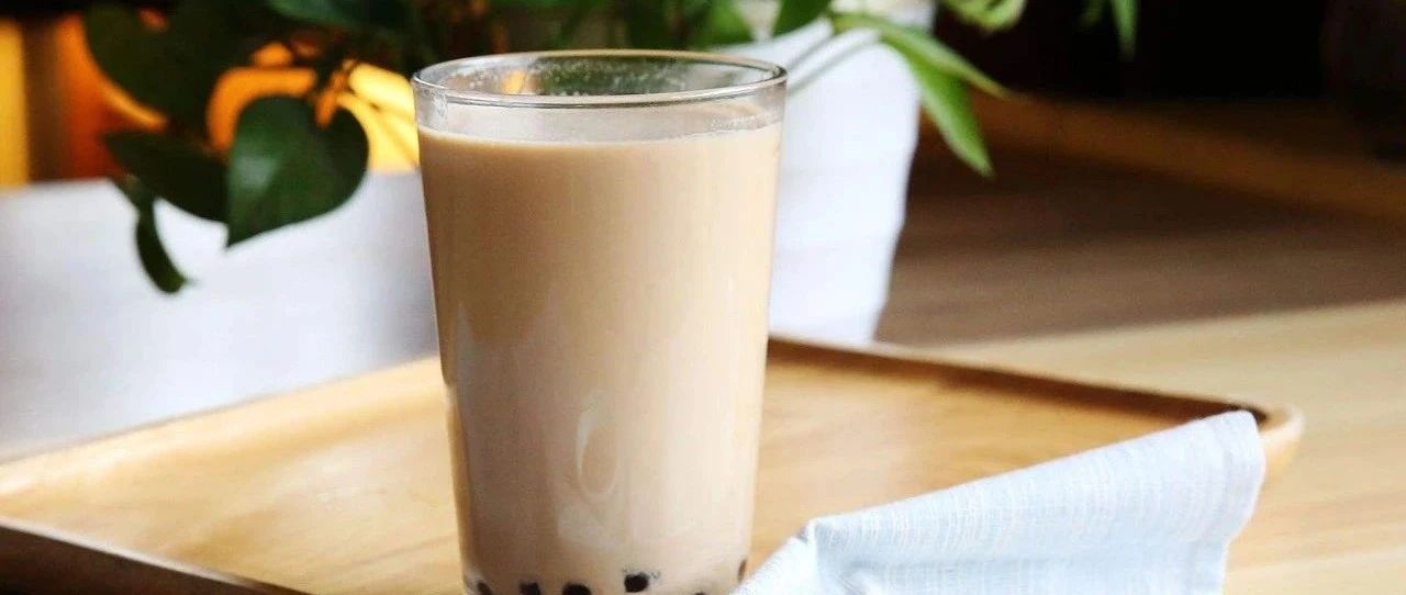 不少奶茶店的熱奶茶發(fā)酸 問題出在哪？