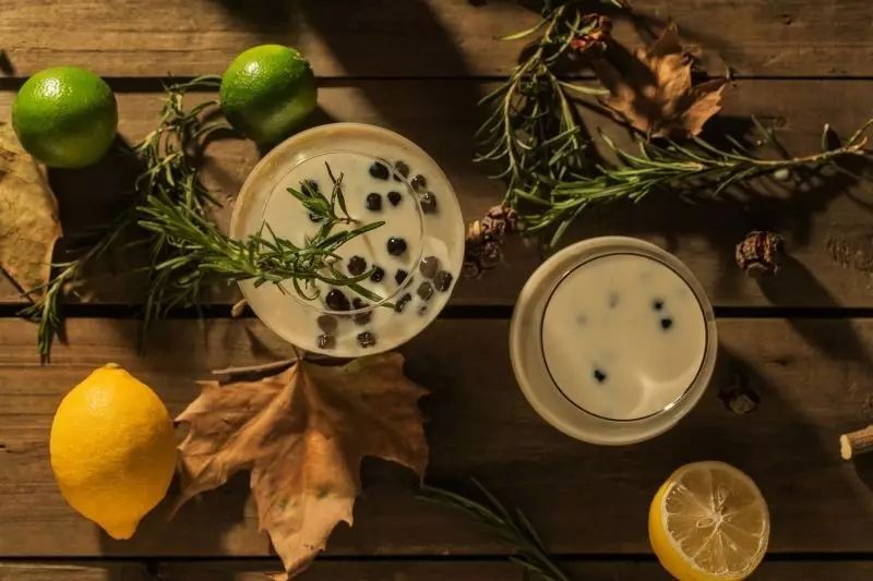 專訪 |  年，一家失敗的茶飲店，如何成長(zhǎng)為風(fēng)口中的“新茶商”？