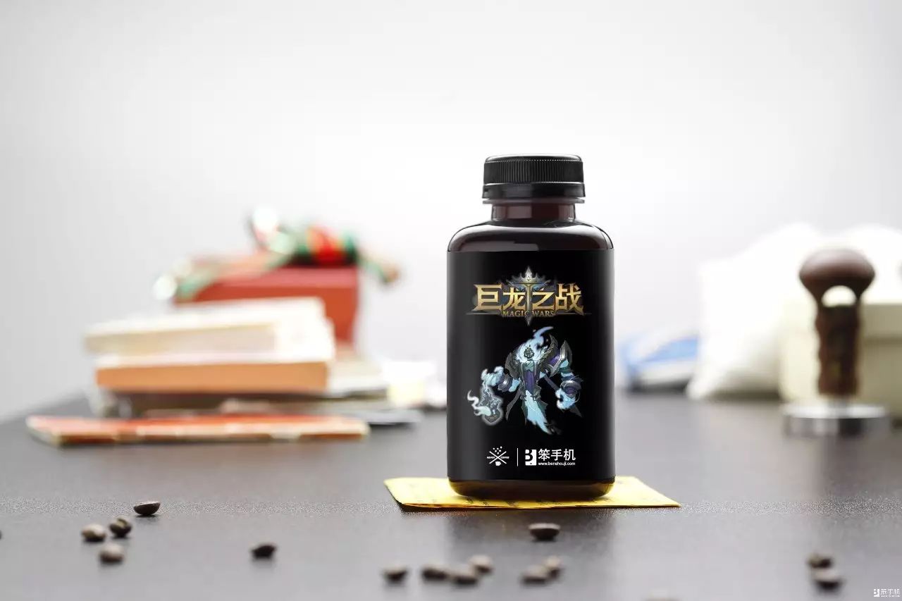 Never Coffee上演“血路求生”：線上復(fù)購率狂跌，轉(zhuǎn)戰(zhàn)便利店與星巴克“貼身肉搏”
