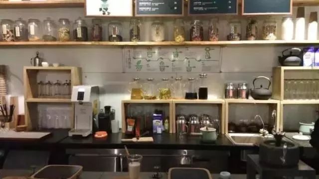 拒絕星巴克模式，這家小品牌獲千萬(wàn)投資，底氣何在？