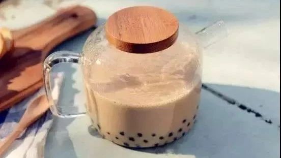 到底奶茶會毀掉幾代人？我們來認真說說