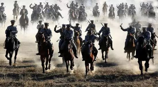 總決賽大評(píng)委確定 原周黑鴨CEO等 位大咖分享 選手私房照曝光