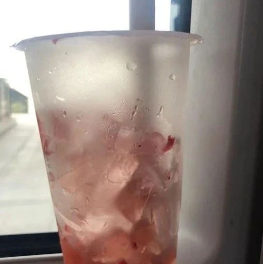 一杯奶茶半杯都是冰 算消費(fèi)欺詐嗎？