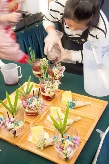 折耳根、小茴香、辣椒全來(lái)做飲品 西南賽區(qū)創(chuàng)意就是這么足！