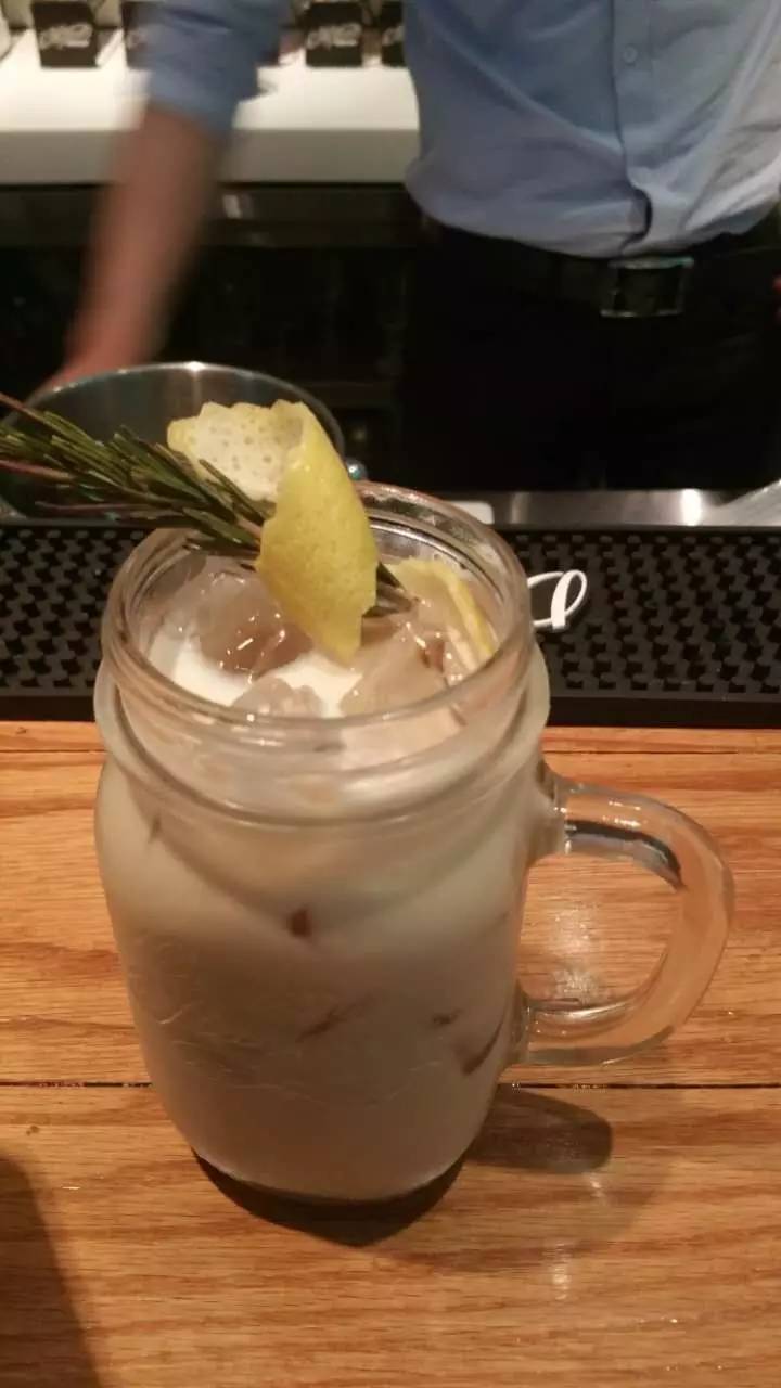 獨(dú)家|搶先看最新研發(fā)“冰酥油奶茶”制作方法