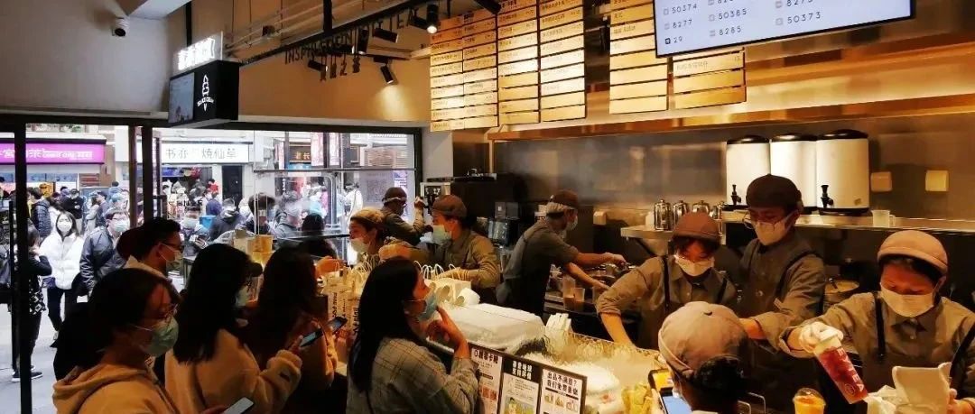 被收割的奶茶店：  萬(wàn)家店鋪， %日入不足元