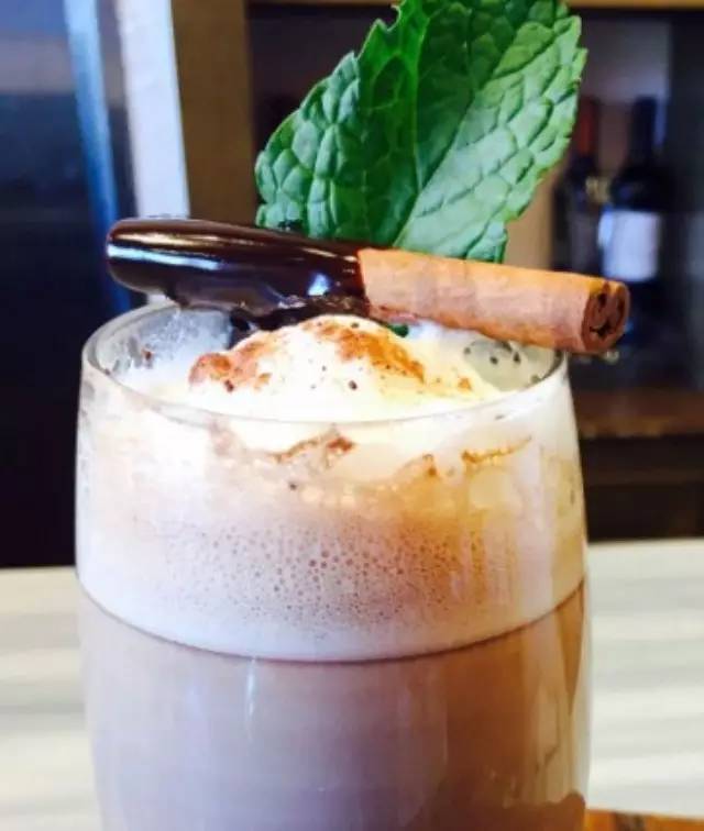 寒風(fēng)陣陣，何不試試這  款奇怪的熱巧克力？