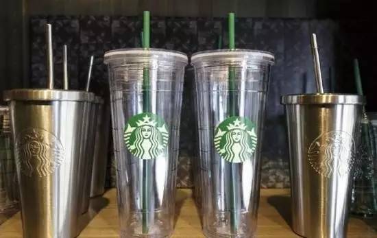 星巴克在中國(guó)召回萬(wàn)件存隱患不銹鋼吸管
