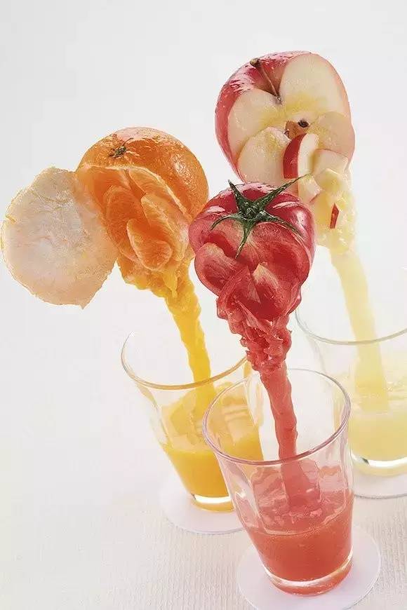 飲品店的食物樣品做的如此垂涎欲滴，還怕無人問津