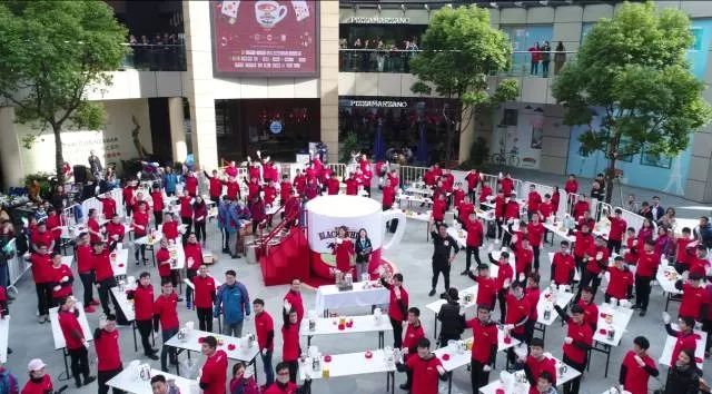 港式奶茶誕生“吉尼斯世界紀(jì)錄”，里面的奧妙是什么？
