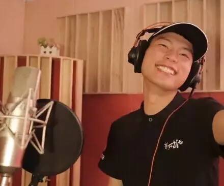 奶茶人自己拍攝的MTV 聽聽新時沏奶茶之歌