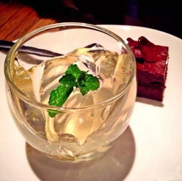 花蒲甜品，巧用啫喱飲品配甜品，清新得人心！